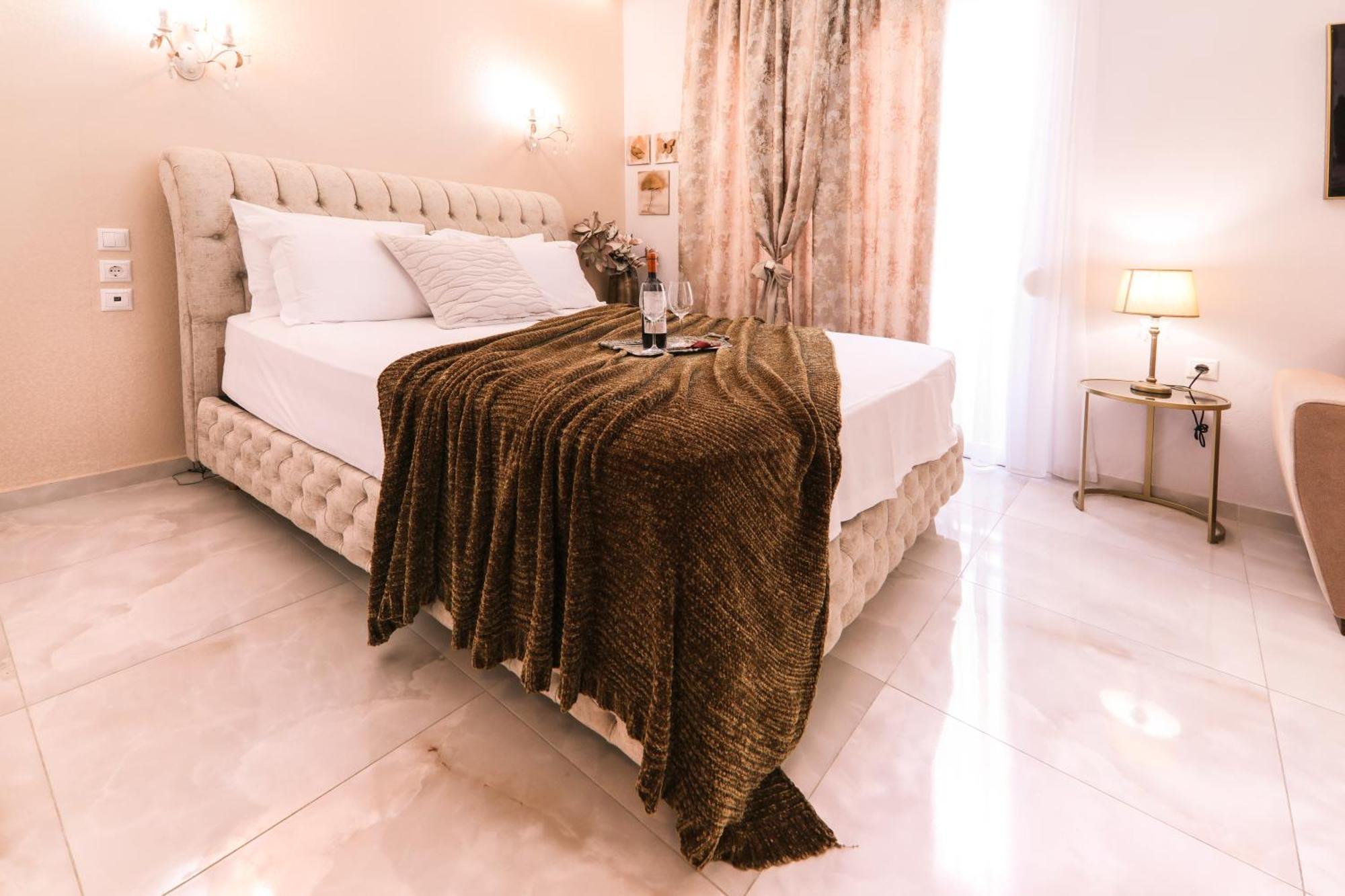Goldenspace Exquisite Suite Near The Port Волос Екстер'єр фото